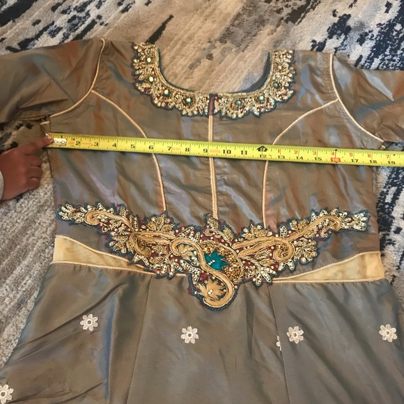 Flour length Anarkali suit - Picture 5 of 7